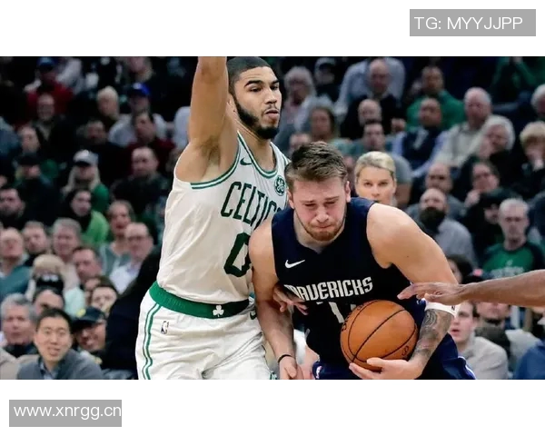 杜兰特评价塔图姆复出前景称其在此阶段表现令人期待