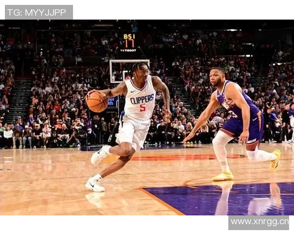 海兰德表现出色7投4中三分球3记贡献11分1篮板2抢断值得期待