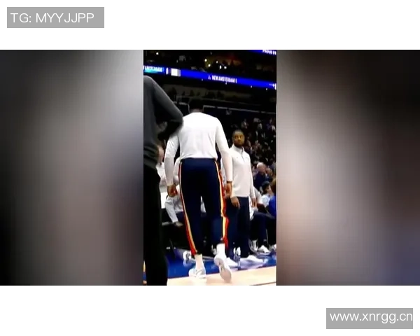 锡安强势隔扣文班遭羞辱文班四记大帽霸气反击引发热议 锡安强势隔扣文班遭羞辱文班四记大帽霸气反击引发热议