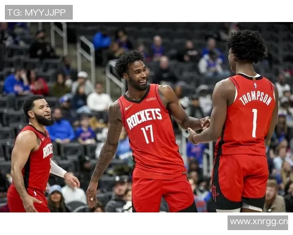 加兰复出展现强大火力半场8中4砍下18分并贡献3助攻罚球全中 加兰复出展现强大火力半场8中4砍下18分并贡献3助攻罚球全中