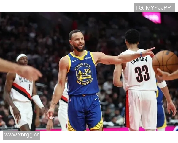 四人得分20展现团队篮球魅力库里期待继续打出精彩表现