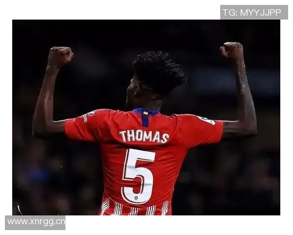 托马斯状态平平20投6中三分球命中率低迷仅获19分表现不佳