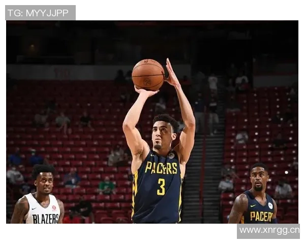 爱德华兹首节表现出色9投4中三分球命中率待提高 爱德华兹首节表现出色9投4中三分球命中率待提高