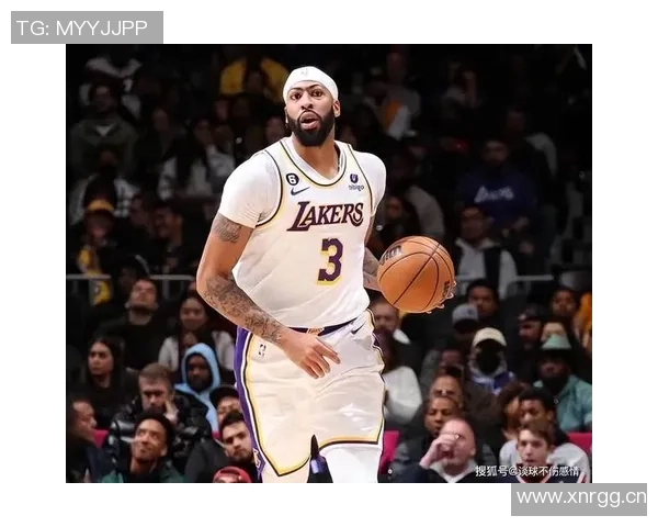 浓眉上半场表现惨淡未能得分仅贡献四板两助罚球全失引发球迷热议 浓眉上半场表现惨淡未能得分仅贡献四板两助罚球全失引发球迷热议