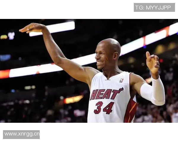 克莱三分火力全开全场9投6中贡献18分助力球队胜利 克莱三分火力全开全场9投6中贡献18分助力球队胜利