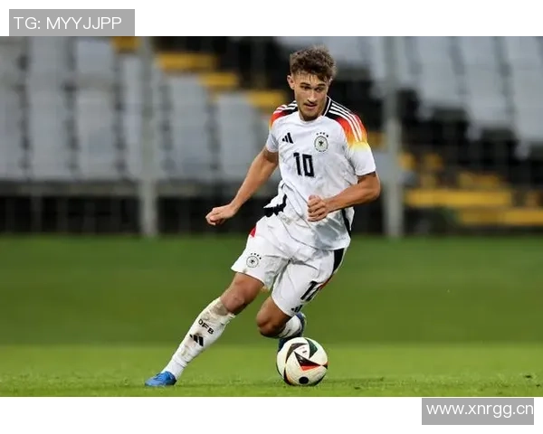 比朔夫首度为U21进球喜悦之情提升自信心展望未来表现