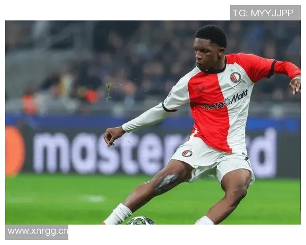 南安普顿冬窗有意引进拜仁外租门将佩雷茨仅在汉堡出场两次