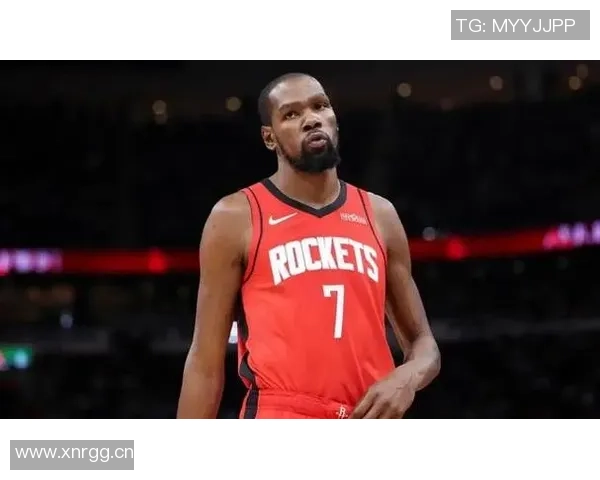 火箭队即将迎来六连客杜兰特训练专注申京展现微笑备战掘金与湖人 火箭队即将迎来六连客杜兰特训练专注申京展现微笑备战掘金与湖人