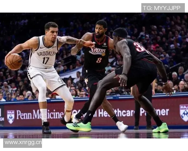 首节小迈克尔波特高效得分14分恩比德紧随其后贡献10分